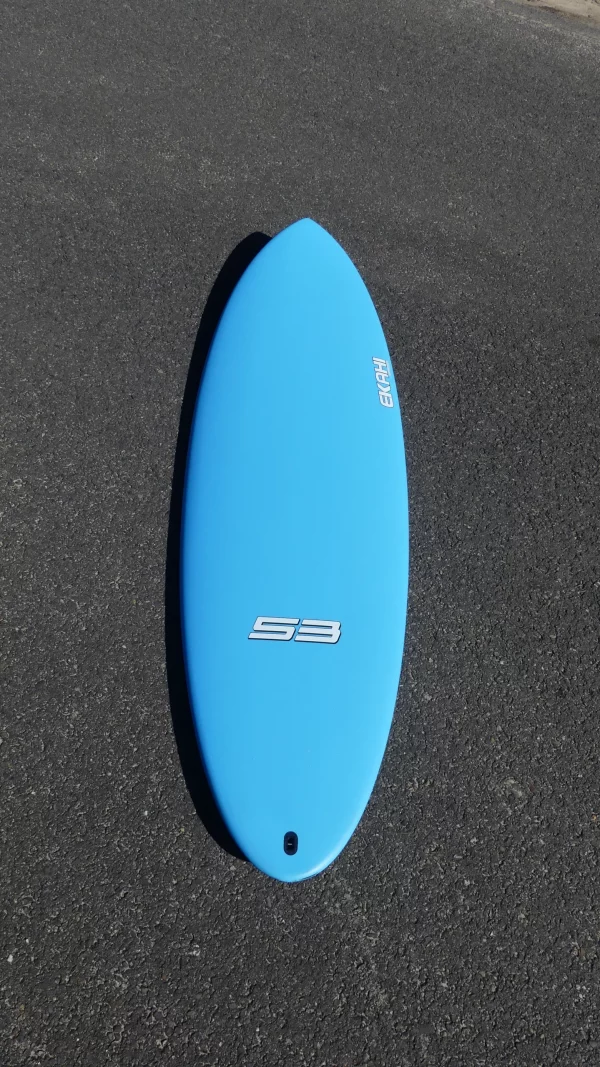 Ekahi 53 Bitume carbon surfboard, blue deck, top deck view