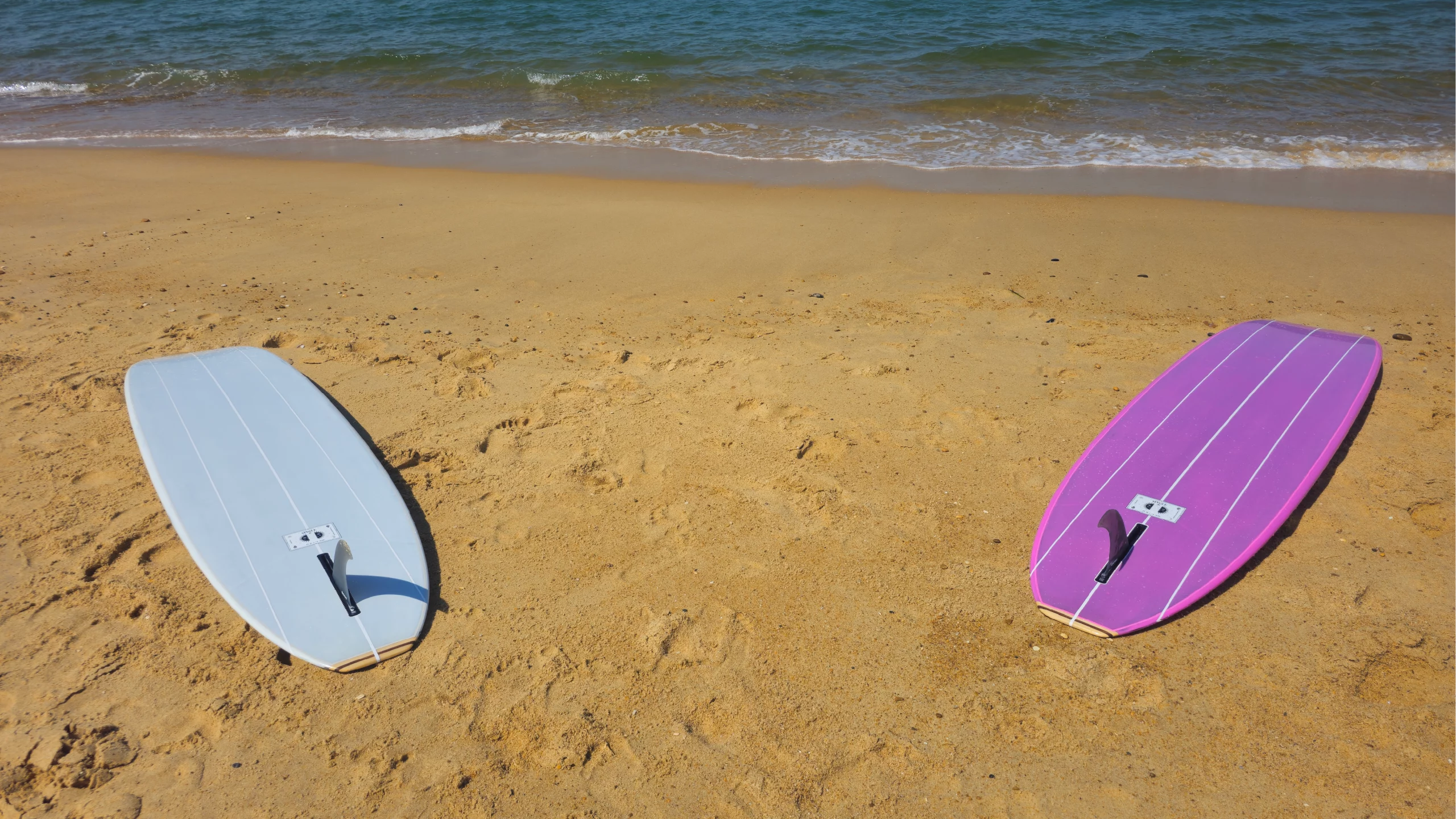 SINGLE-BEACH-GREY-PINK-BOTTOM