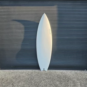 CHANNELS - Pearl White - 5'9