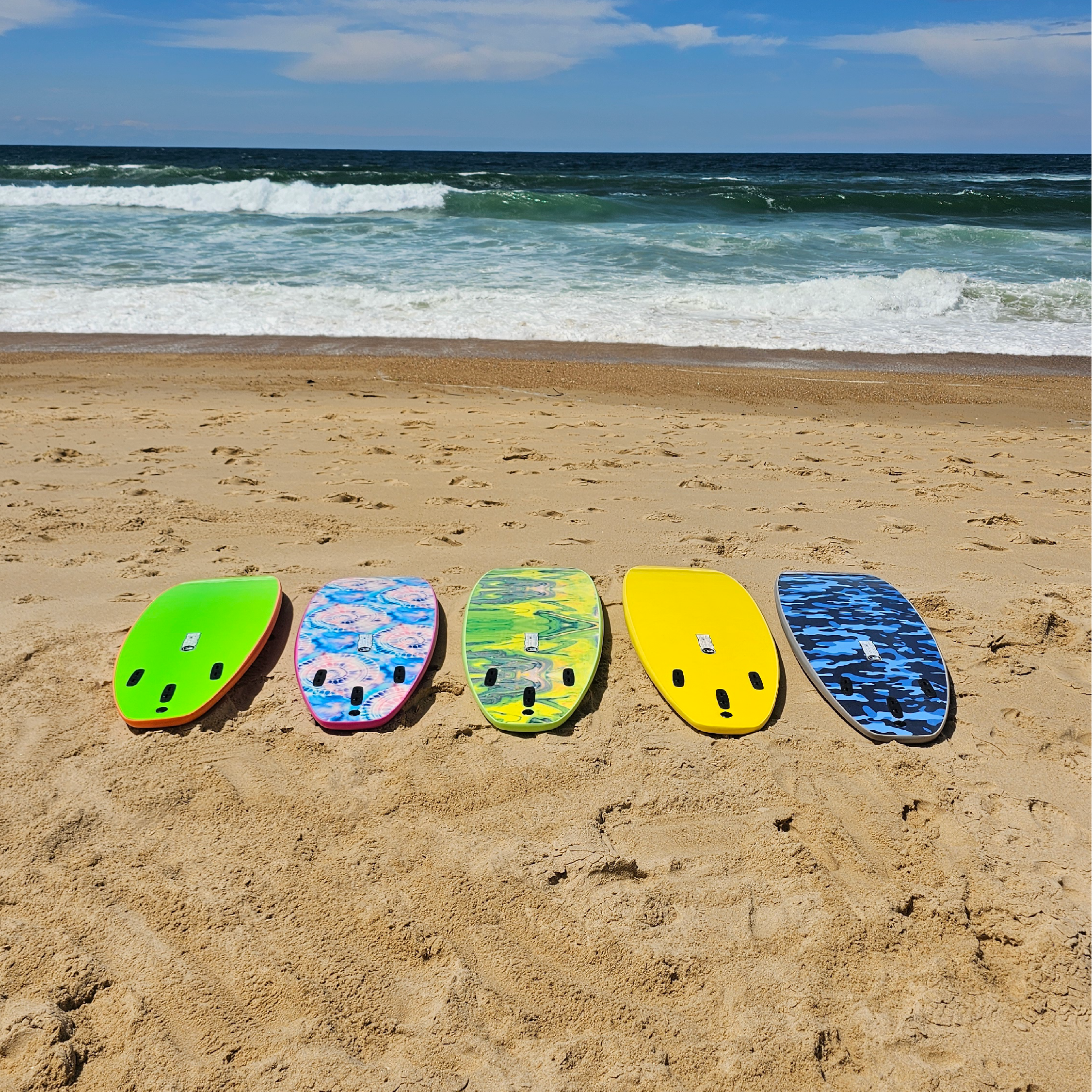 8' - Green / Green - 8' x 22" x 3" (68L) - Removable Fins Included - Image 2